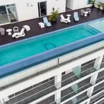 Breathtaking City View Apartment With Balcony Xl - Ph Quartier Marbella